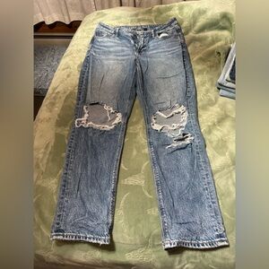 American Eagle Ripped Mom Jeans